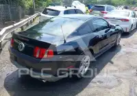 2011 Ford MUSTANG photo