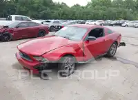 2011 Ford MUSTANG photo