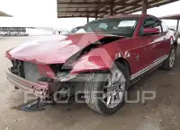 2011 Ford MUSTANG фото