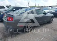 2011 Ford MUSTANG фото