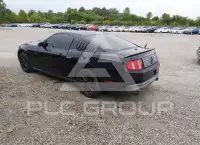 2011 Ford MUSTANG фото