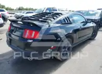 2011 Ford MUSTANG фото