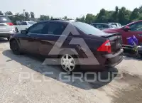 2011 Ford FUSION фото