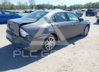 2011 Ford FUSION фото