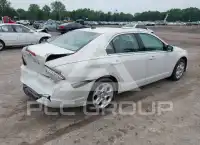 2011 Ford FUSION photo