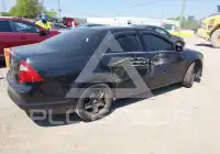 2011 Ford FUSION photo