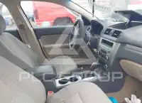 2011 Ford FUSION фото