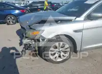2011 Ford TAURUS фото