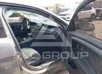 2011 Ford TAURUS фото