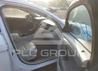 2011 Ford TAURUS photo