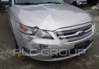 2011 Ford TAURUS фото