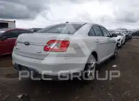 2011 Ford TAURUS фото