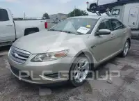 2011 Ford TAURUS фото