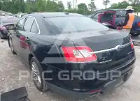 2011 Ford TAURUS photo