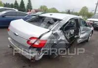 2011 Ford TAURUS photo