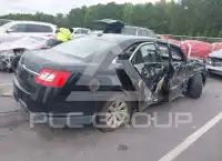 2011 Ford TAURUS фото