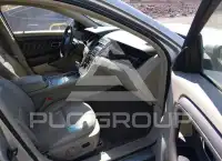 2011 Ford TAURUS photo