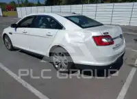 2011 Ford TAURUS фото