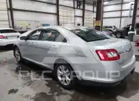 2011 Ford TAURUS фото