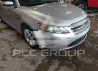 2011 Ford TAURUS photo