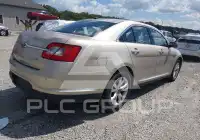 2011 Ford TAURUS фото