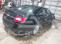 2011 Ford TAURUS фото