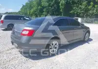 2011 Ford TAURUS фото