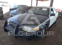 2011 Ford CROWN photo