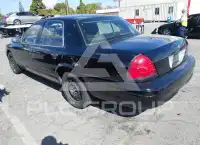 2011 Ford CROWN photo