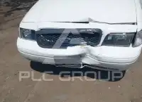 2011 Ford CROWN фото