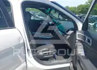 2011 Ford EXPLORER photo