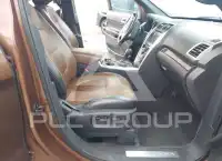 2011 Ford EXPLORER photo