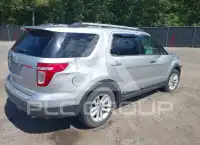 2011 Ford EXPLORER photo