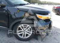 2011 Ford EXPLORER photo