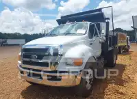 2011 Ford F-750 photo