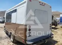 2011 Ford E-450 photo
