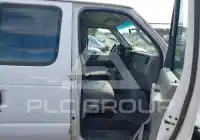2011 Ford E-250 photo