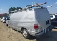 2011 Ford E-250 photo