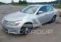 2011 Hyundai Genesis photo