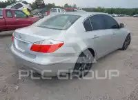 2011 Hyundai Genesis photo