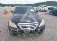 2011 Hyundai Genesis photo