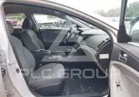 2011 Hyundai Sonata photo