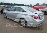 2011 Hyundai Sonata photo