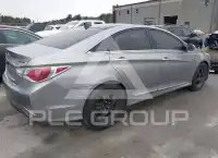 2011 Hyundai Sonata photo