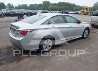 2011 Hyundai Sonata photo