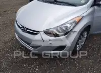 2011 Hyundai Elantra photo