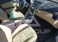 2011 Hyundai Elantra photo