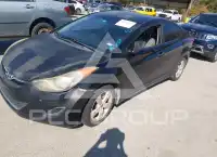 2011 Hyundai Elantra photo