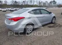 2011 Hyundai Elantra photo