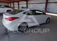 2011 Hyundai Elantra photo